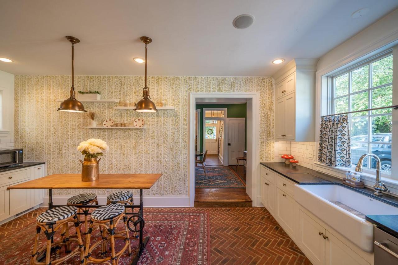 The Walton House - Historic 3Bd 2 5Ba With Parking Villa Kennett Square Eksteriør bilde